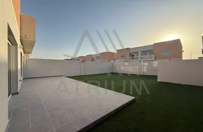 Townhouse - 3 Bedrooms - 3 Bathrooms for rent in Manazel Al Reef 2 - Al Samha - Abu Dhabi