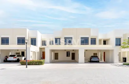 Townhouse - 3 Bedrooms - 3 Bathrooms for rent in Noor Townhouses - Town Square - Dubai