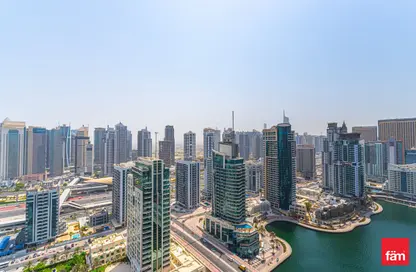 Apartment - 3 Bedrooms - 4 Bathrooms for rent in No.9 - Dubai Marina - Dubai