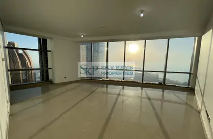 شقة - غرفة نوم - 2 حمامات للايجار في 4 برج الاتحاد - أبراج الاتحاد - شارع الكورنيش - أبوظبي