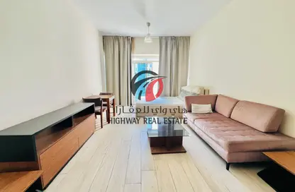 Apartment - 1 Bedroom - 2 Bathrooms for rent in Azizi Aliyah - Al Jaddaf - Dubai