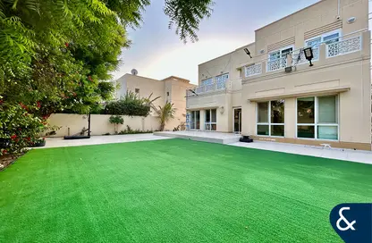 Villa - 5 Bedrooms - 4 Bathrooms for sale in Meadows 1 - Meadows - Dubai