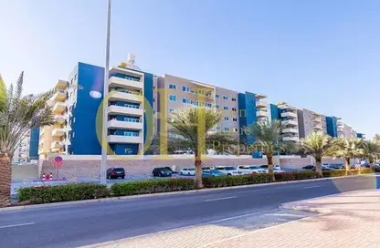 Apartment - 3 Bedrooms - 4 Bathrooms for sale in Al Reef Downtown - Al Reef - Abu Dhabi