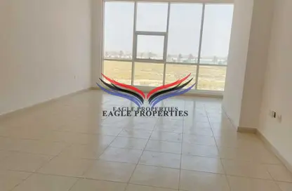 Apartment - 2 Bedrooms - 3 Bathrooms for rent in Al Mamzar Building - Al Mamzar - Deira - Dubai