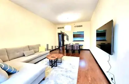 Apartment - 1 Bedroom - 2 Bathrooms for rent in Green Lakes Towers - JLT Cluster S - Jumeirah Lake Towers - Dubai