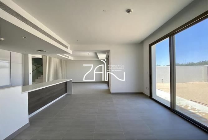 15585174 - صورة العقار 3