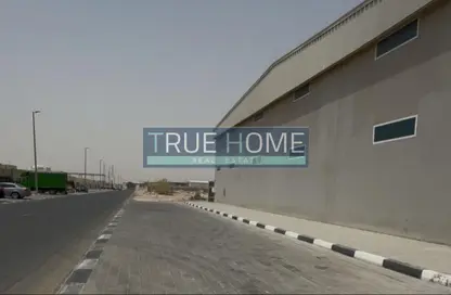 مستودع - استوديو - 8 حمامات للبيع في الصجعة الصناعية - الصجعة - الشارقة