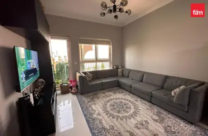 شقة - 2 غرف نوم - 3 حمامات للبيع في طراز عربي - مساكن القناه المائية - مدينة دبي الرياضية - دبي