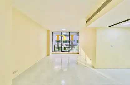 Apartment - 2 Bedrooms - 3 Bathrooms for rent in Golden Sands 7 - Mankhool - Bur Dubai - Dubai
