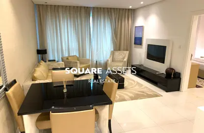 Living / Dining Room image for: Apartment - 1 Bedroom - 1 Bathroom for rent in DAMAC Maison Canal Views - Business Bay - Dubai, Image 1