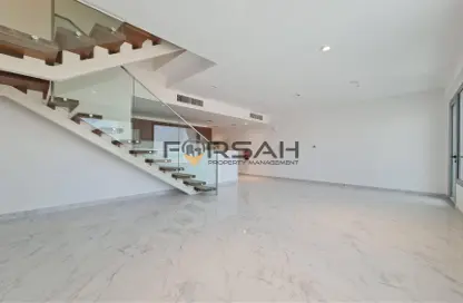 Duplex - 3 Bedrooms - 4 Bathrooms for sale in Oasis 1 - Oasis Residences - Masdar City - Abu Dhabi