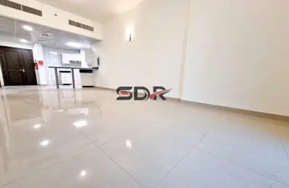 شقة - غرفة نوم - 2 حمامات للايجار في الجيمي أفينو - الخالدية - أبوظبي