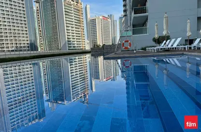 صورة لـ حوض سباحة شقة - غرفة نوم - 1 حمام للايجار في مساكن ريفا - الخليج التجاري - دبي ، صورة رقم 1