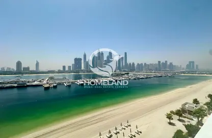 Apartment - 1 Bedroom - 2 Bathrooms for rent in Palace Beach Residence - EMAAR Beachfront - Dubai Harbour - Dubai
