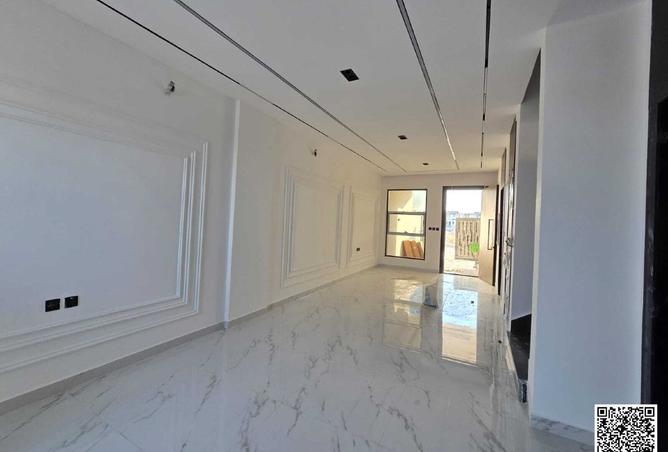 15743348 - صورة العقار 3