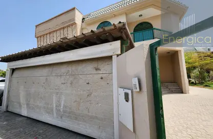 Villa - Studio - 4 Bathrooms for rent in Al Manara - Dubai