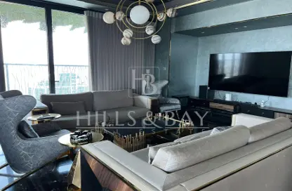 Living Room image for: Penthouse - 3 Bedrooms - 4 Bathrooms for rent in MBL Residences - Jumeirah Lake Towers - Dubai, Image 1