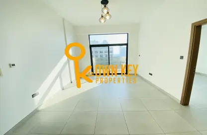 Beautiful 1BHK | 6 Cheques | Ready To Move