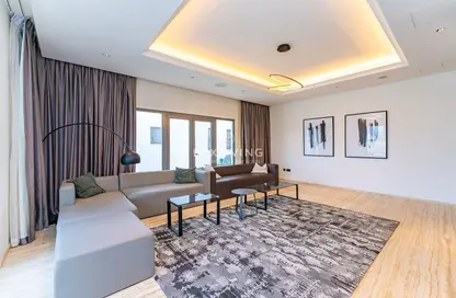 Villa - 4 Bedrooms - 5 Bathrooms for rent in Garden Homes Frond O - Garden Homes - Palm Jumeirah - Dubai