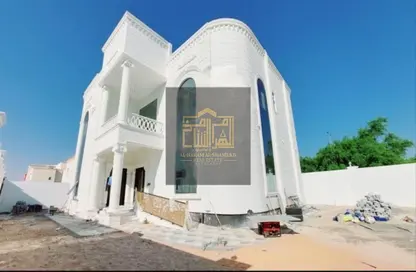 فيلا - استوديو - 8 حمامات للايجار في شبانة عشارج - اشارج - العين