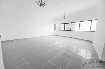 شقة - غرفة نوم - 2 حمامات للايجار في C برج بن حم - أبراج بن حم - التعاون - الشارقة شقة - غرفة نوم - 2 حمامات للايجار في C برج بن حم - أبراج بن حم - التعاون - الشارقة