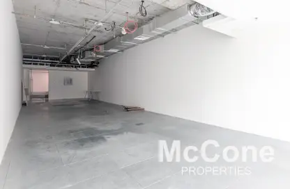 Office Space - Studio for rent in Blue Bay Tower - Business Bay - Dubai