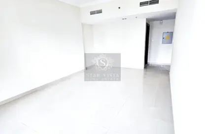شقة - غرفة نوم - 2 حمامات للايجار في V3 - (JLT) مجمع V - أبراج بحيرة الجميرا - دبي