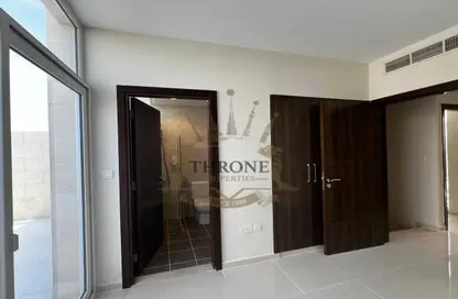 Townhouse - 4 Bedrooms - 3 Bathrooms for sale in Victoria 2 - Damac Hills 2 - Dubai