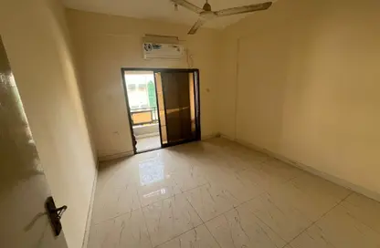 Apartment - 2 Bedrooms - 1 Bathroom for rent in Ajman Corniche Residences - Ajman Corniche Road - Ajman