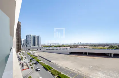 النزل و الشقق الفندقية - 1 حمام للبيع في سكاي باي هوتيل - الخليج التجاري - دبي