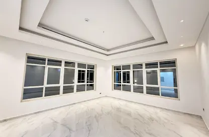 مجمع سكني - 8 غرف نوم - 8 حمامات للبيع في معسكر آل نهيان - أبوظبي