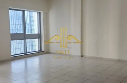 شقة - 2 غرف نوم - 3 حمامات للايجار في الأبراج الإدارية - الخليج التجاري - دبي