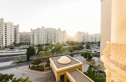 Apartment - 2 Bedrooms - 4 Bathrooms for rent in Al Dabas - Shoreline Apartments - Palm Jumeirah - Dubai
