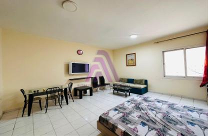 Apartment - 1 Bathroom for rent in U02 - Italy Cluster - International City - Dubai
