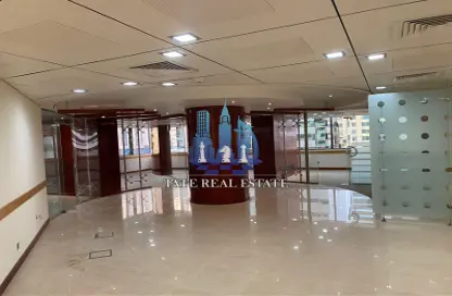 Office Space - Studio - 2 Bathrooms for rent in Hamdan Street - Abu Dhabi