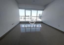 Empty Room image for: Apartment - 3 bedrooms - 4 bathrooms for rent in Bloom Central Residential - Bloom Central - Al Tibbiya - Abu Dhabi, Image 1