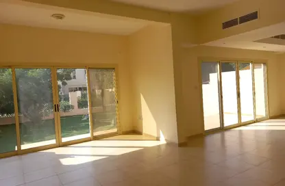 تاون هاوس - 3 غرف نوم - 3 حمامات للبيع في فلل قرية الحمرا - قرية الحمرا - رأس الخيمة