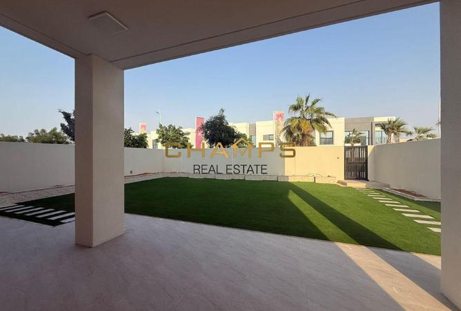 15555330 - Property Image 2