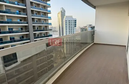 شقة - غرفة نوم - 2 حمامات للبيع في برج هيرا - مدينة دبي الرياضية - دبي
