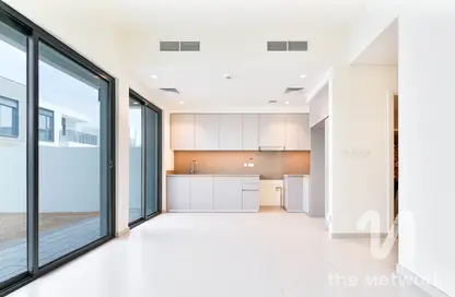 Villa - 3 Bedrooms - 4 Bathrooms for rent in Greenviews 2 - EMAAR South - Dubai South (Dubai World Central) - Dubai