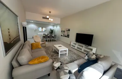 Apartment - 2 Bedrooms - 2 Bathrooms for rent in Al Khan Corniche - Al Khan - Sharjah