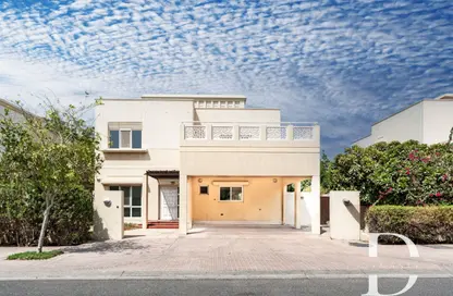 Villa - 3 Bedrooms - 4 Bathrooms for sale in Meadows 9 - Meadows - Dubai