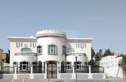 Villa - 6 Bedrooms - 7 Bathrooms for sale in Umm Suqeim 2 Villas - Umm Suqeim 2 - Umm Suqeim - Dubai