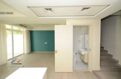 Villa - 3 Bedrooms - 3 Bathrooms for rent in Aquilegia - Damac Hills 2 - Dubai