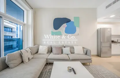 Apartment - 1 Bedroom - 2 Bathrooms for rent in Marina Arcade Tower - Dubai Marina - Dubai