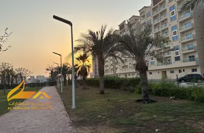 Apartment - 1 Bedroom - 2 Bathrooms for sale in Al Amira Village - Al Yasmeen - Ajman