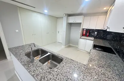 Apartment - 2 Bedrooms - 2 Bathrooms for rent in Al Rawdah - Abu Dhabi