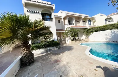 Villa - 5 Bedrooms - 4 Bathrooms for rent in Jumeirah 2 Villas - Jumeirah 2 - Jumeirah - Dubai