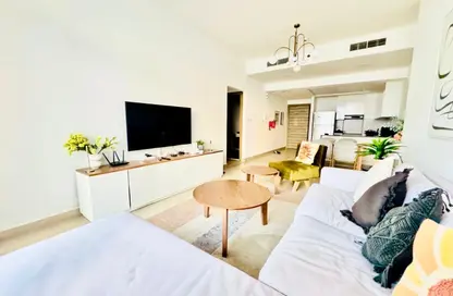 Apartment - 2 Bedrooms - 3 Bathrooms for rent in BLOOM TOWERS A - Bloom Towers - Jumeirah Village Circle - Dubai