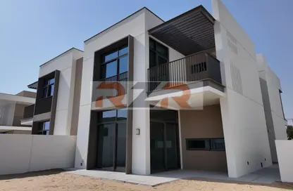Villa - 4 Bedrooms - 5 Bathrooms for rent in Tilal Al Furjan - Al Furjan - Dubai